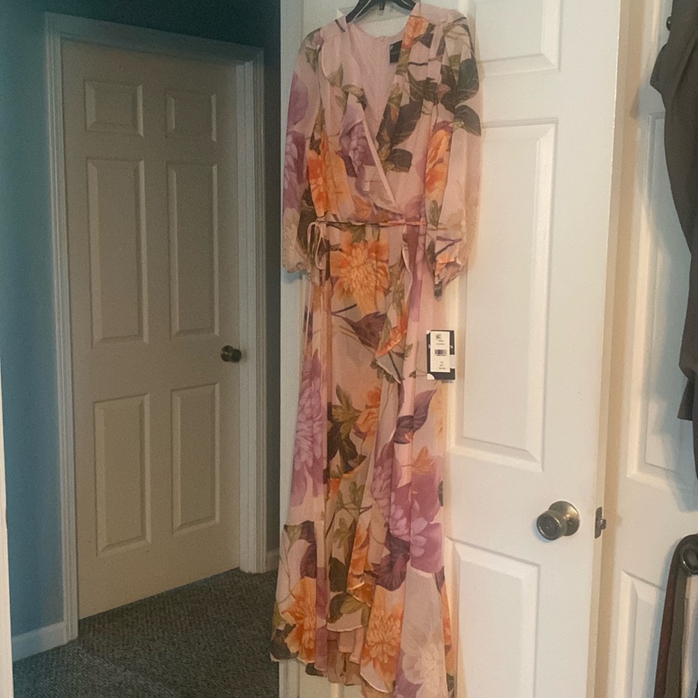 High low v-neck belted maxi dress